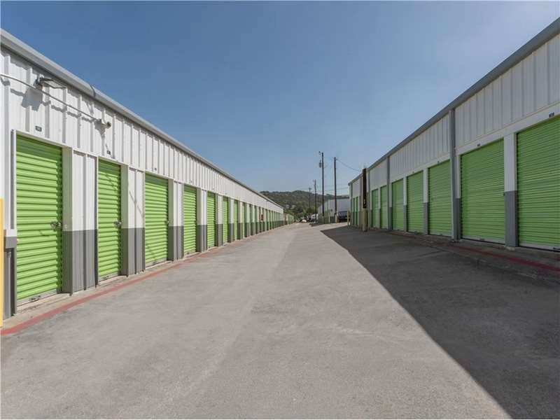 Images Extra Space Storage