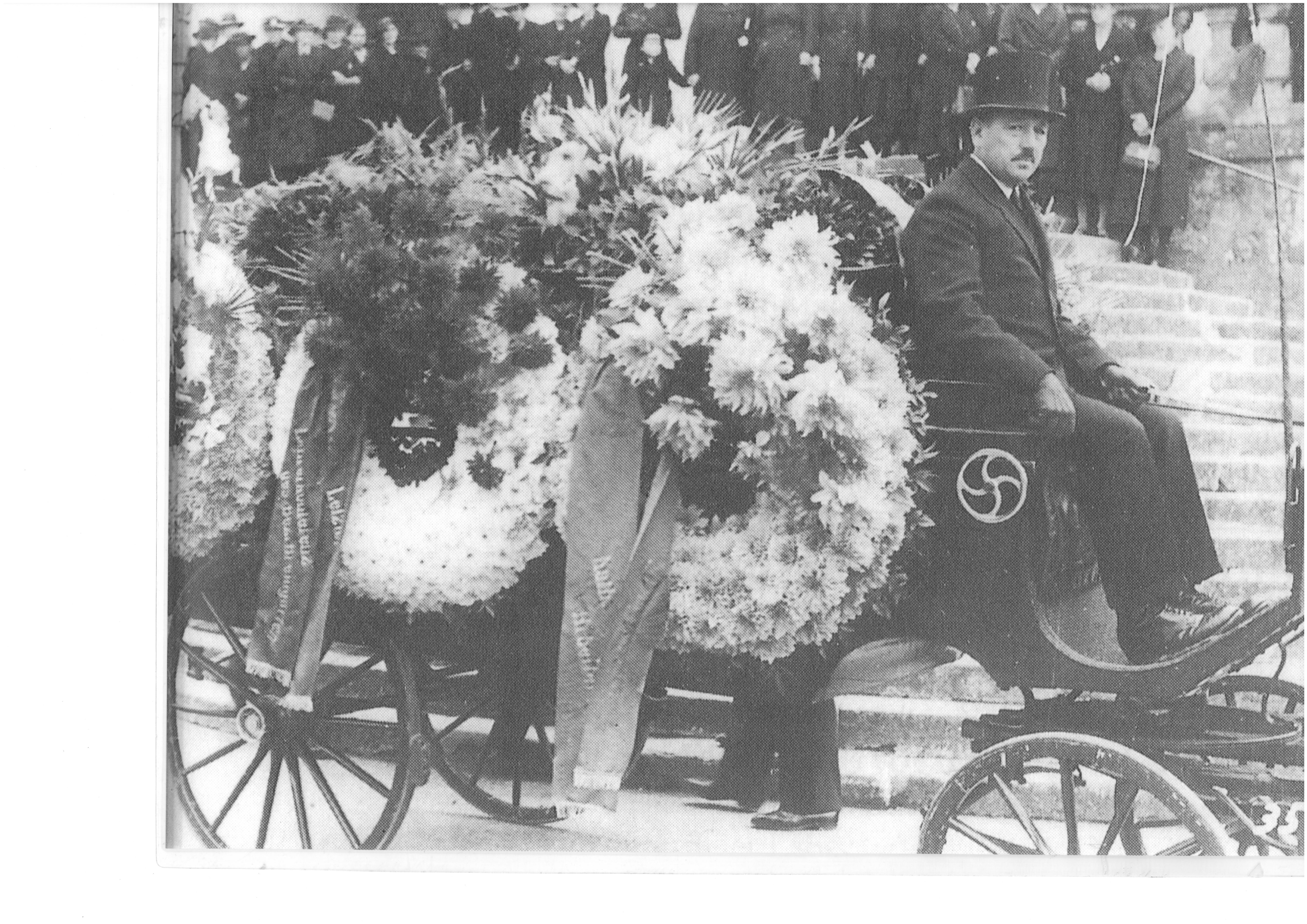 Bilder Bestattungsinstitut KOCH GmbH