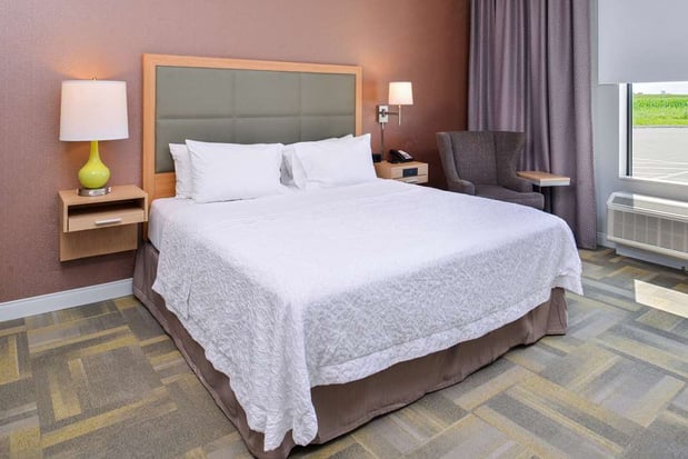 Images Hampton Inn & Suites Altoona-Des Moines