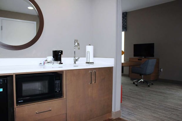 Images Hampton Inn Forsyth