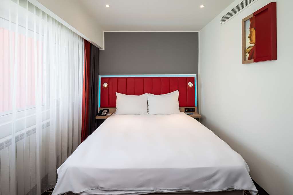 Images Park Inn by Radisson Bucharest Hotel & Residence