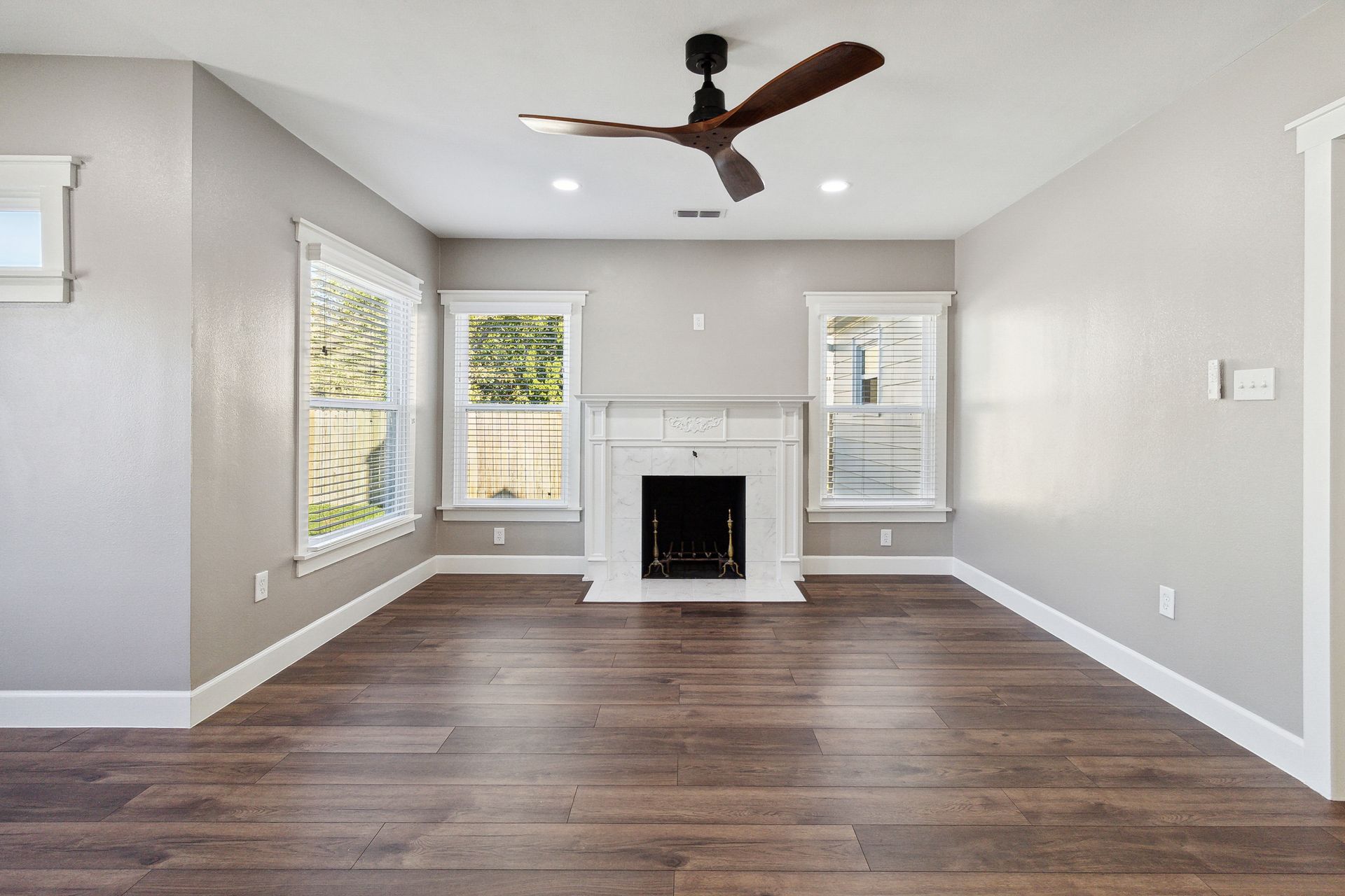 Coastal Builders Associates Image