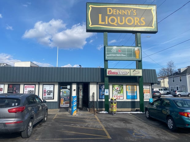 Images CoinFlip Bitcoin ATM - Denny's Liquors (Bellingham)