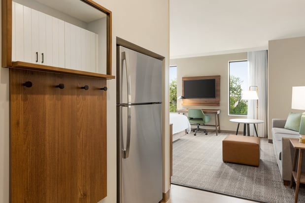 Images Staybridge Suites Williamsville - Buffalo by IHG