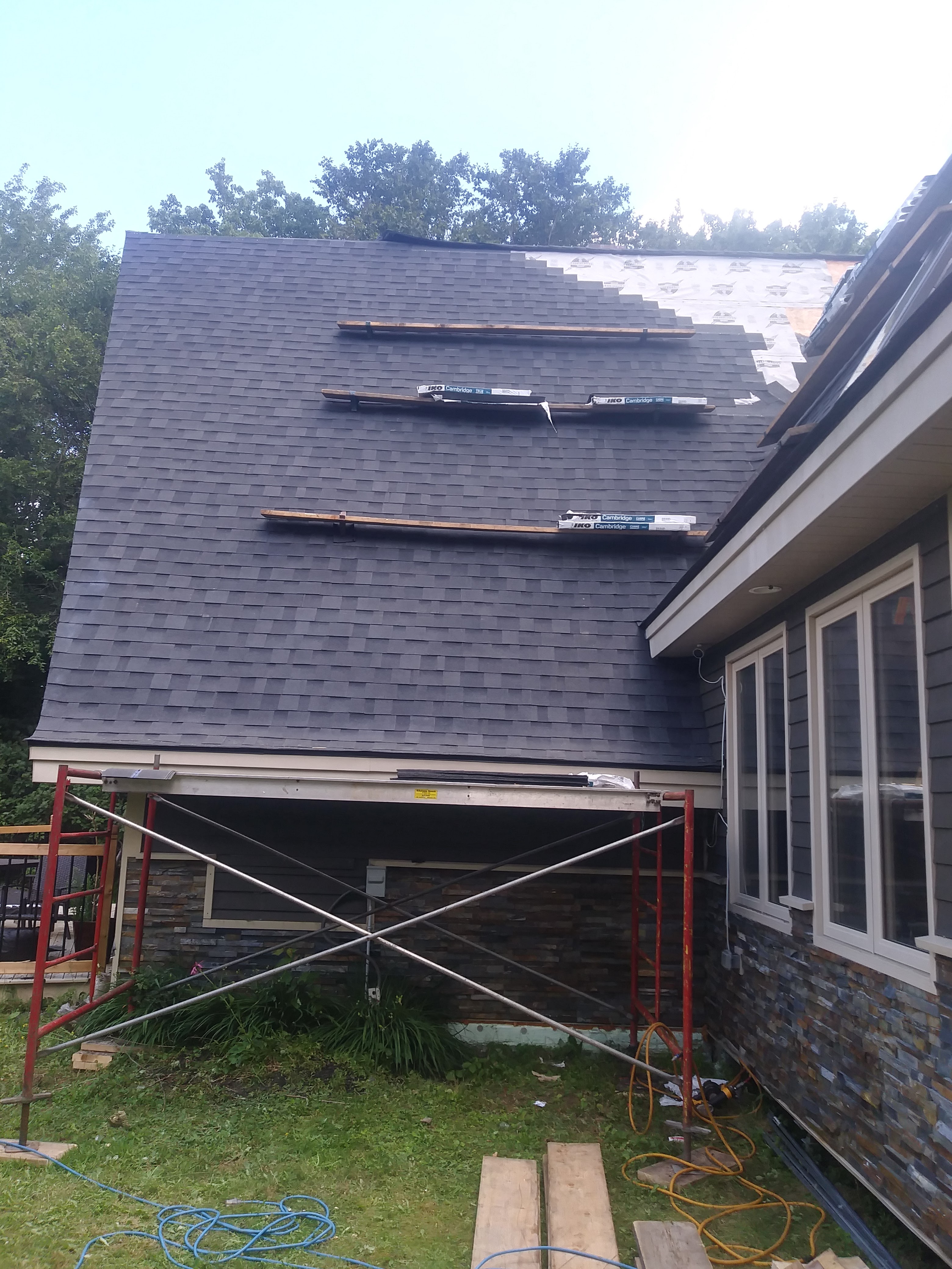 Images Macca Roofing Inc - Moncton