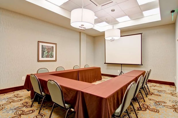Images Hilton Garden Inn Woodbridge