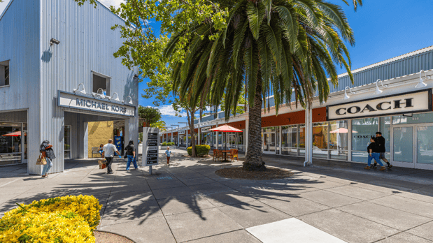 Images Petaluma Village Premium Outlets