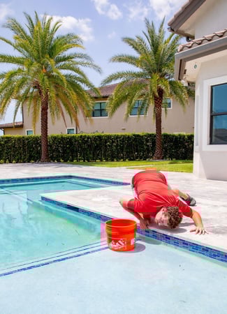 Images RED RHINO - The Pool Leak Experts