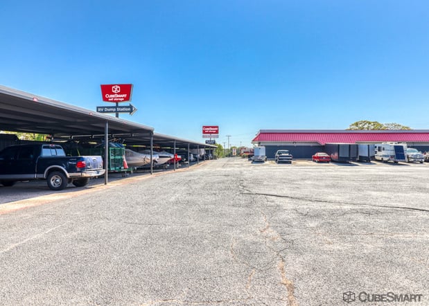 Images CubeSmart Self Storage