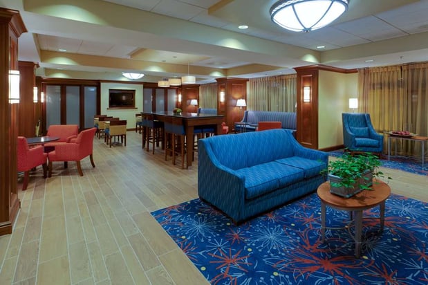 Images Hampton Inn Warrenton