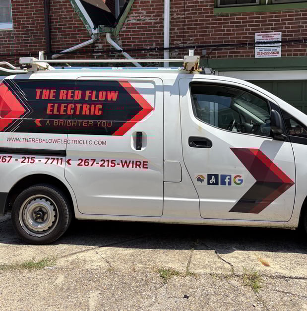 Images Red Flow Electric