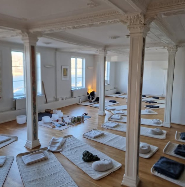 Images Värmdö Yogacenter AB