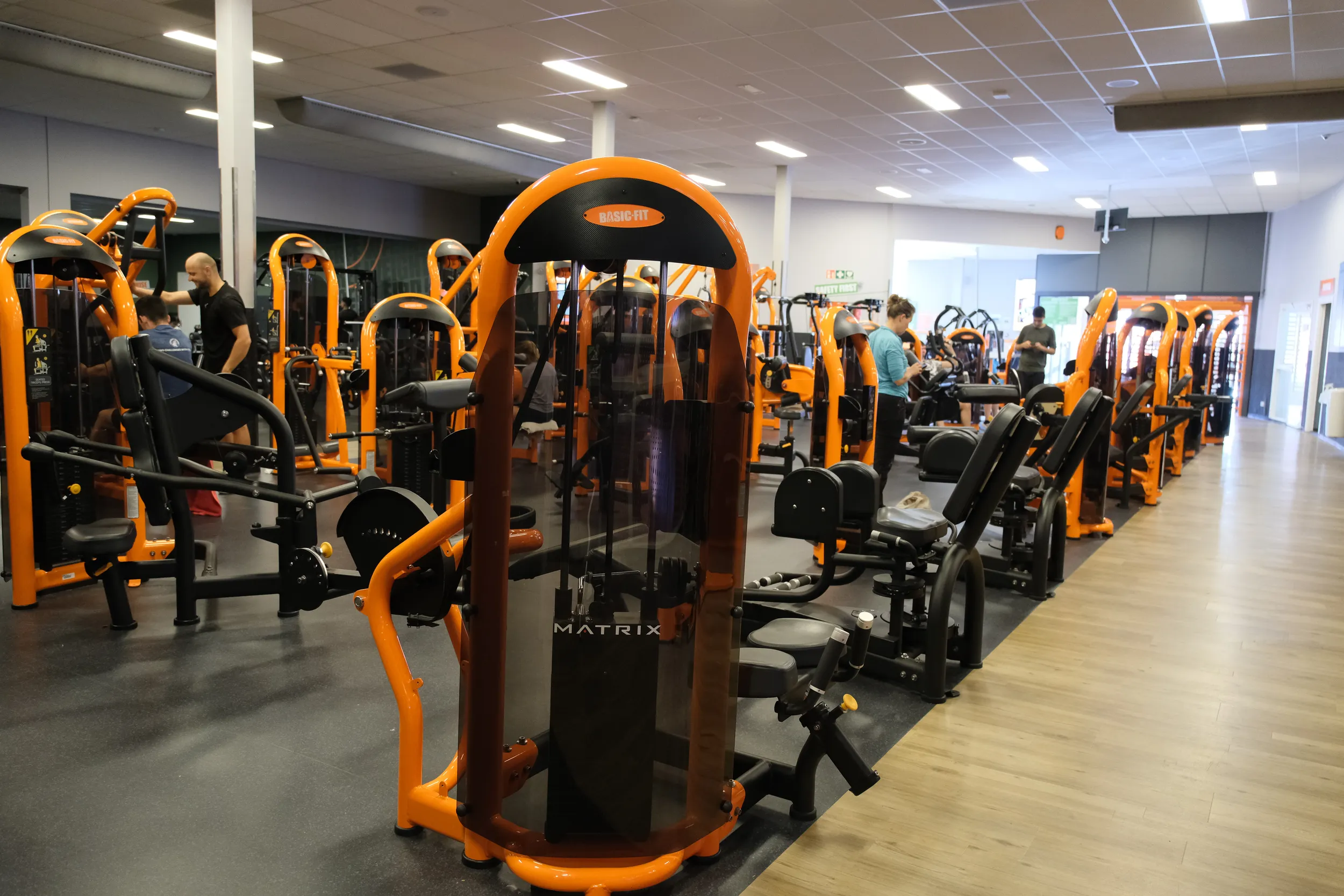 Foto's Basic-Fit 24/7