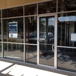 Professional, full-service commercial glass services for Large Commercial and High Rise Buildings. Snyder Commercial Glass Austin (512)833-5118