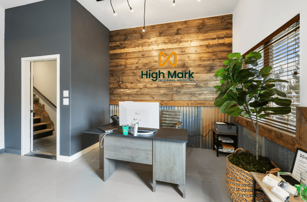 Images High Mark Internal Medicine: Erik Contreras, MD