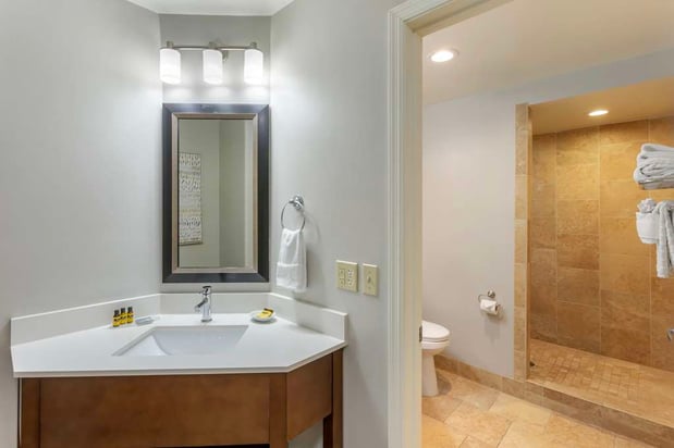 Images Best Western Plus CottonTree Inn