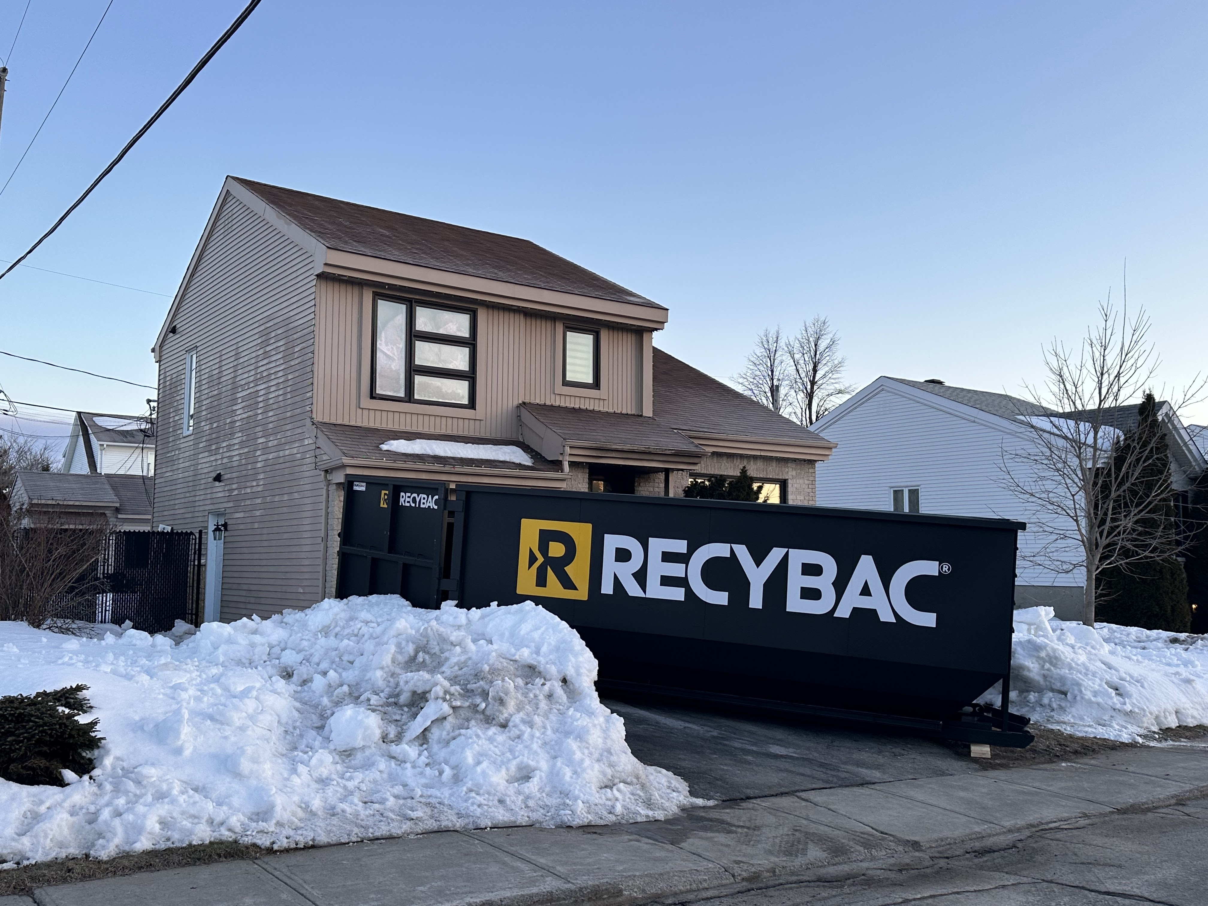 Images Location de conteneur RECYBAC Longueuil