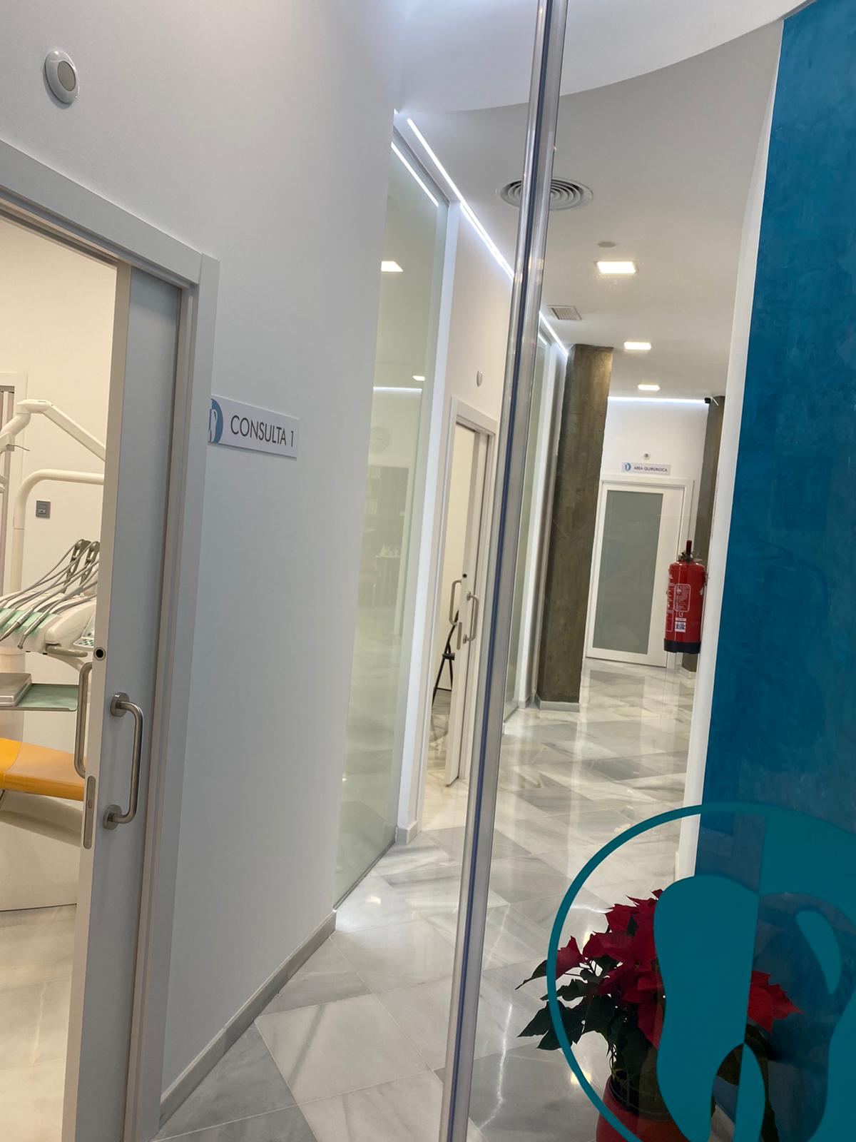 Images DENTARCA CLINICA DENTAL S.C.P