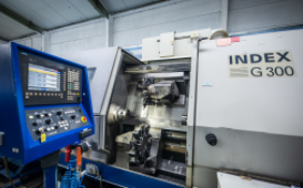 Becker Zerspanungstechnik Inh. Roman Becker, Bleichereistrasse 20 in Uhingen