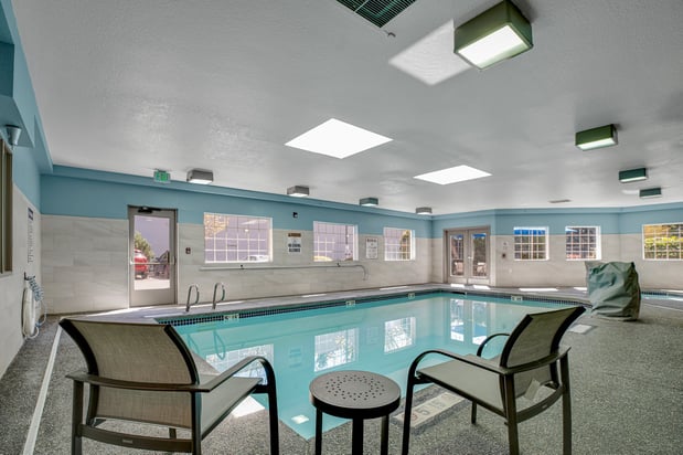 Images Holiday Inn Express & Suites Portland-Jantzen Beach by IHG