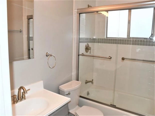 Images Trailhead Apartments at Tam Junction