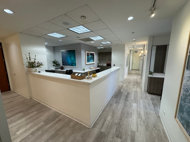 Images Mark B. Jamison, DDS, Inc.