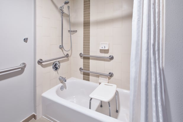Images Candlewood Suites Cincinnati Northeast - Mason by IHG