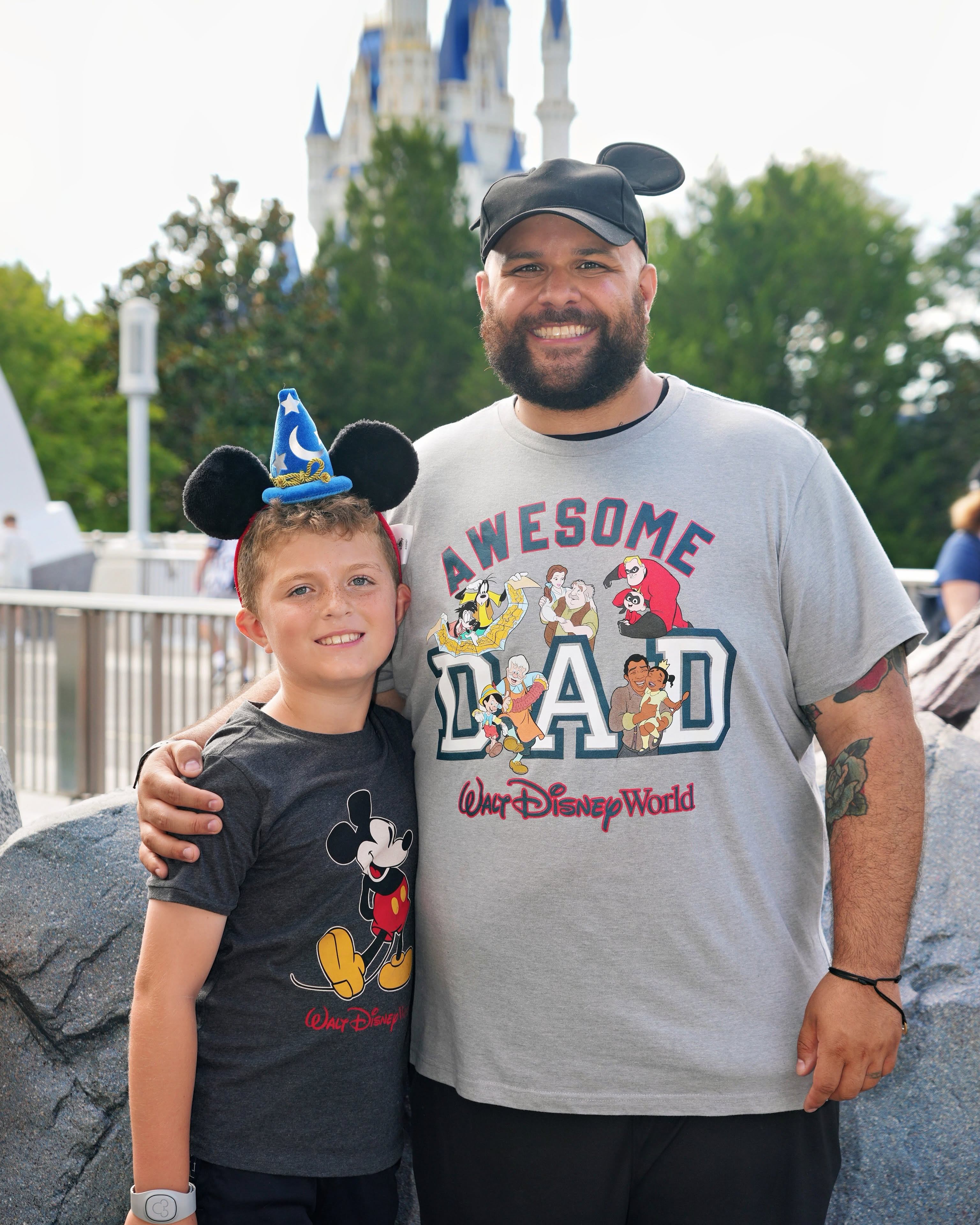 Happy Father’s Day from Sylvia Benjamin State Farm. Today we celebrate dads, grandfathers, and father figures who lead with strength, care, and dedication. A special shout out to Carlos. We hope you enjoy a wonderful day with family.