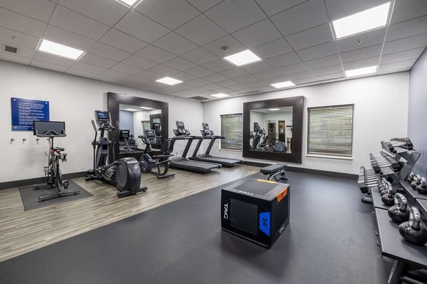 Images Hampton Inn & Suites Greensboro/Coliseum Area