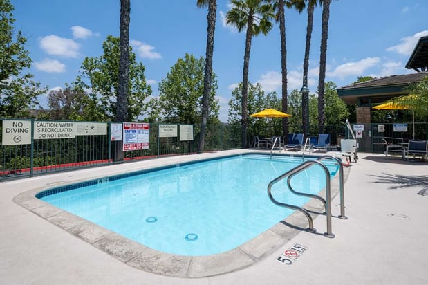Images Hampton Inn & Suites Agoura Hills