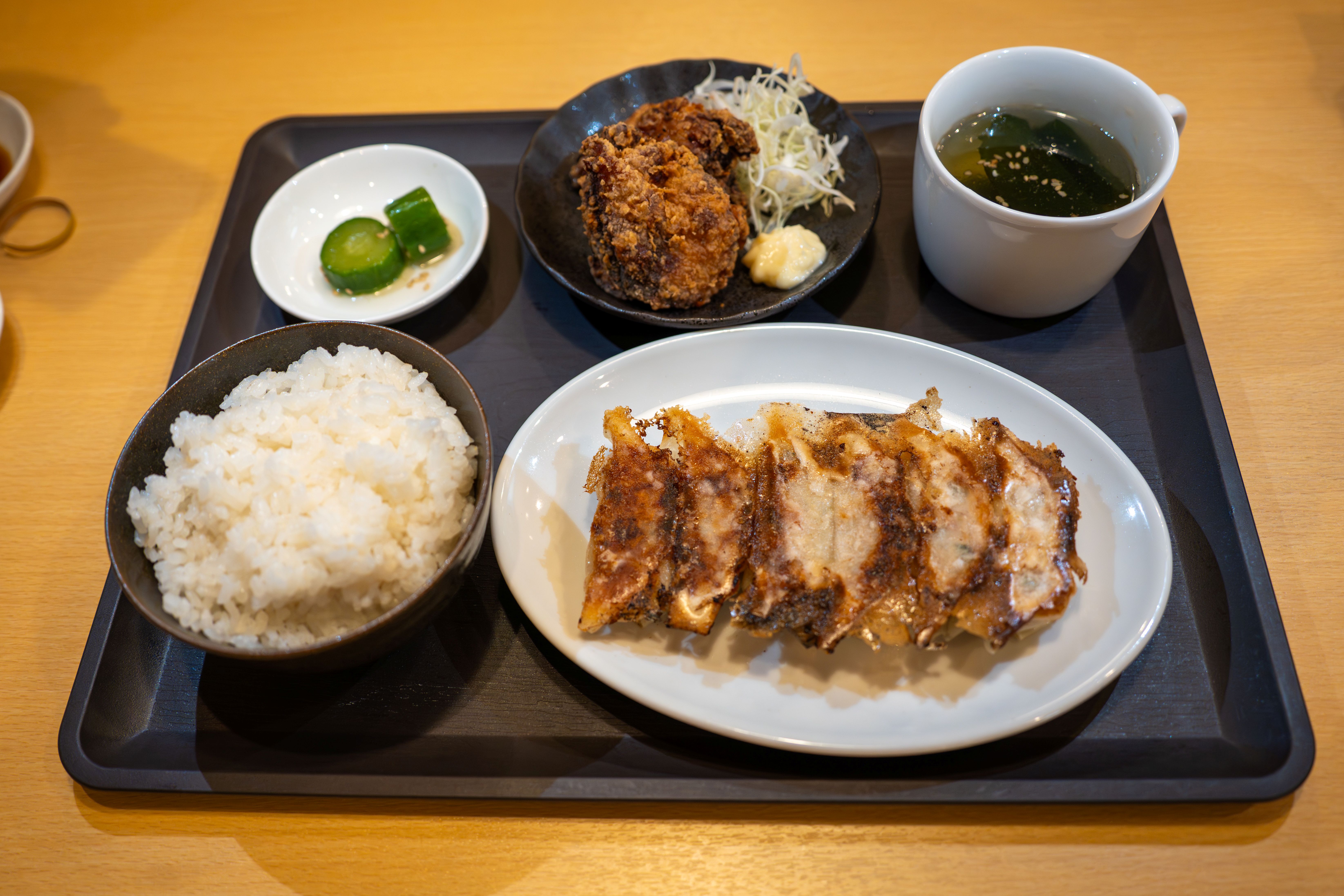 Images あの餃子家