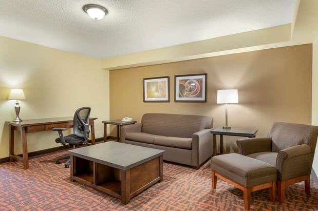 Images Best Western Louisville East Inn & Suites