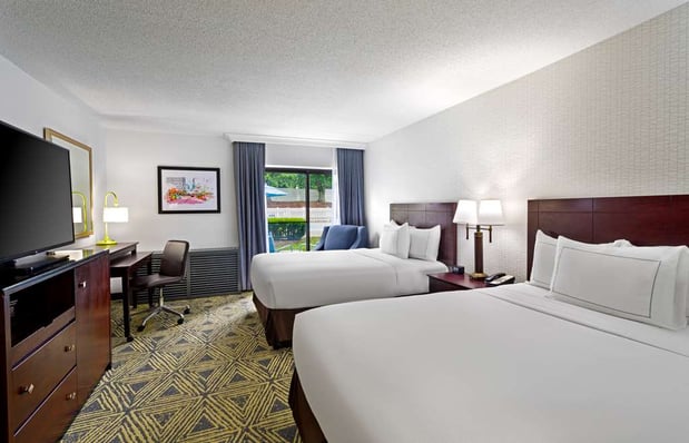 Images DoubleTree by Hilton Washington Meadow Lands Casino Area