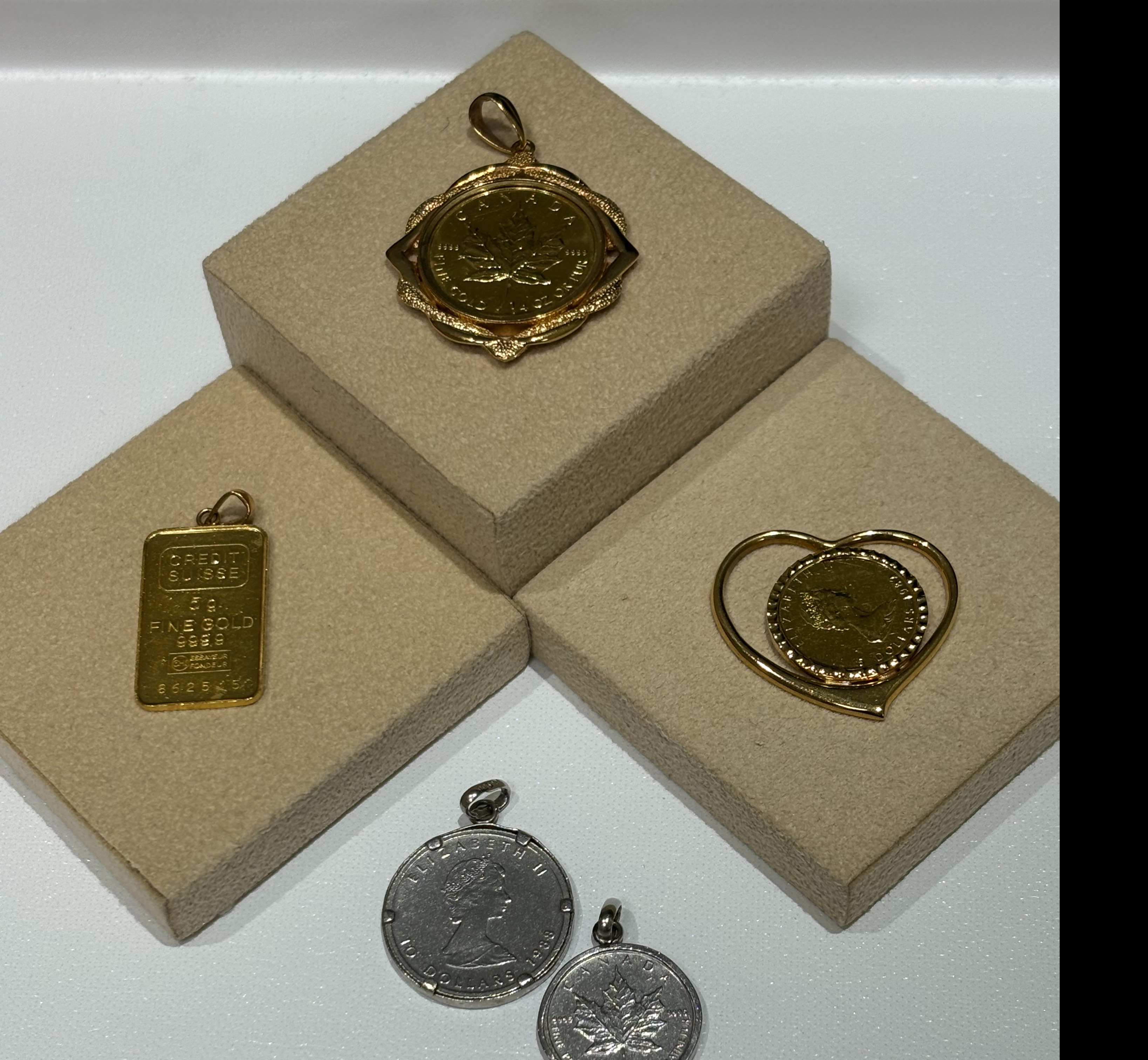 Images KOMEHYO（コメ兵）買取センターきりしま国分山形屋