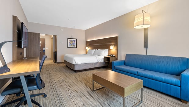Images Holiday Inn Express & Suites Macon North by IHG