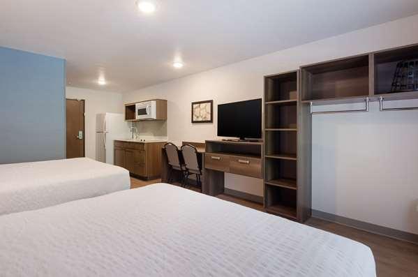 Images WoodSpring Suites Lynchburg VA