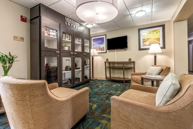 Images Candlewood Suites Lincoln by IHG
