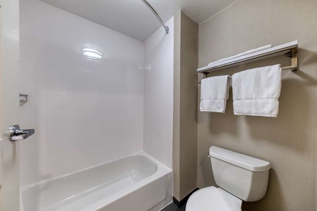 Images Homewood Suites by Hilton Olmsted Village (near Pinehurst)
