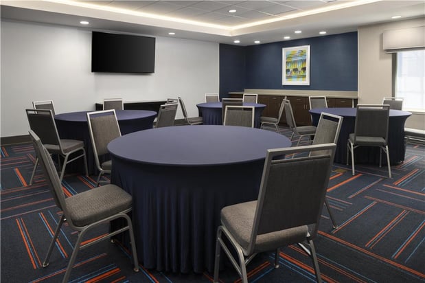 Images Hampton Inn & Suites Yonkers - Westchester