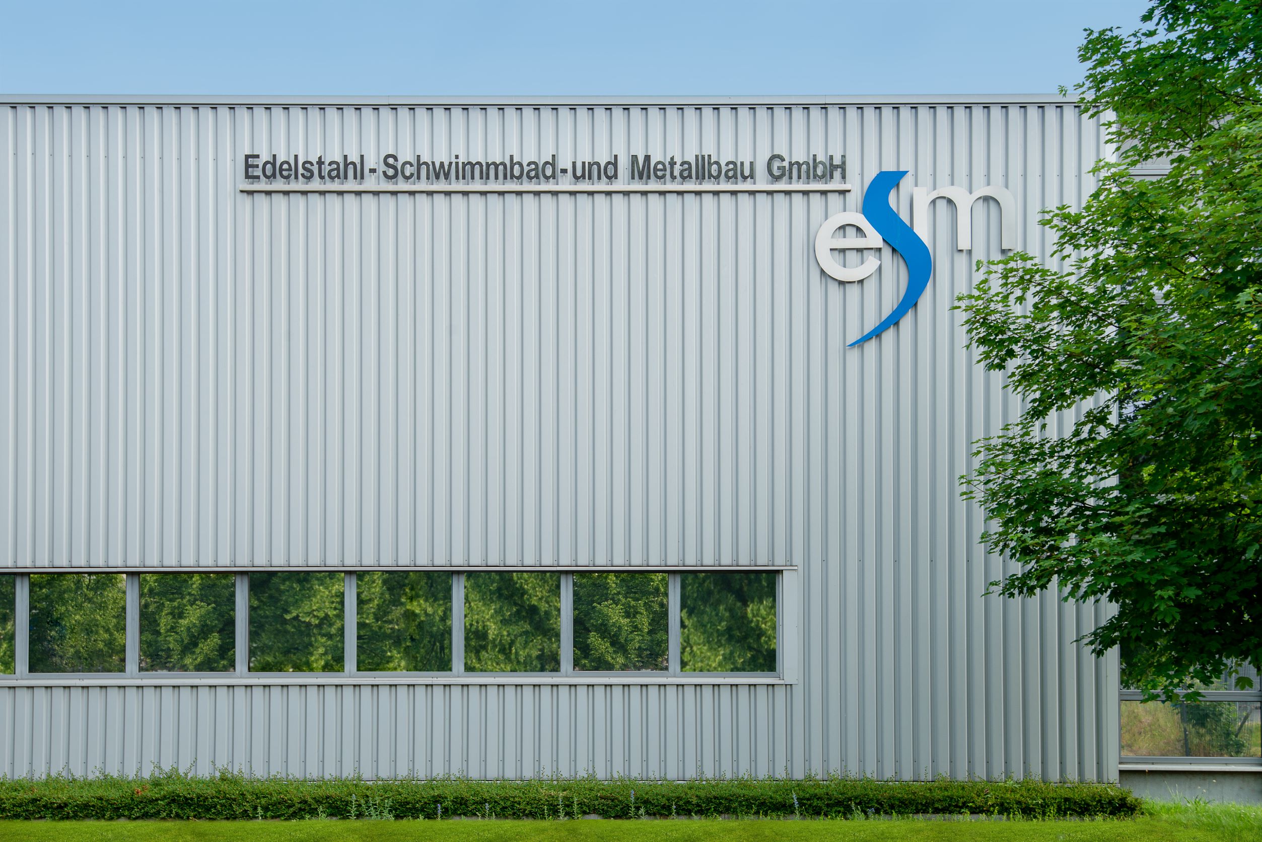Bilder e.s.m. Edelstahl- Schwimmbad- und Metallbau GmbH
