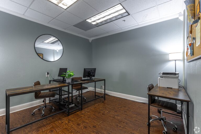 Student apartments with study lounges Lubbock 