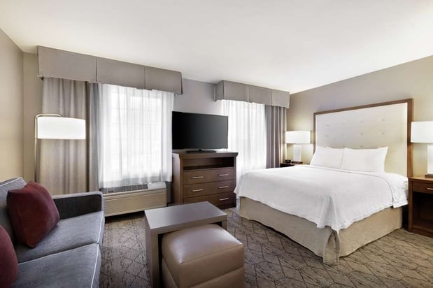 Images Homewood Suites by Hilton Portland Airport