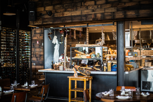 Images Barcelona Wine Bar