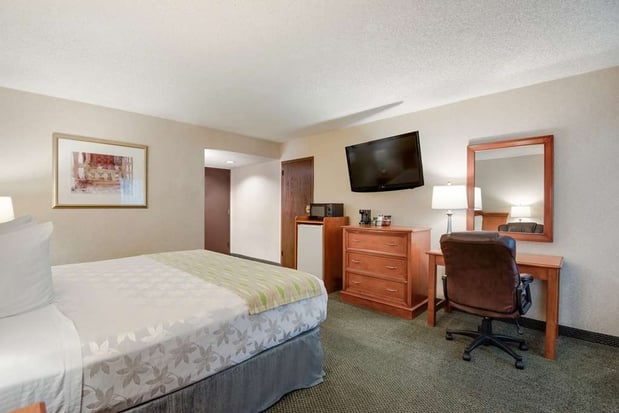 Images SureStay Plus by Best Western Reno Airport