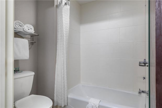 Images Best Western Limestone Inn & Suites