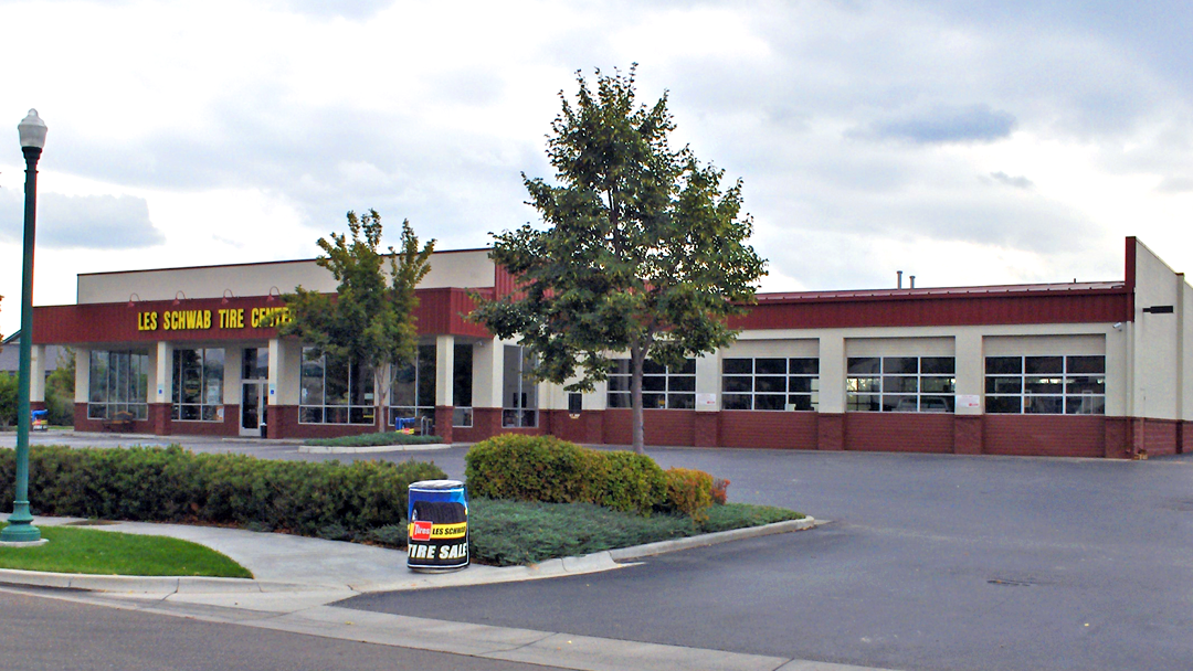 Les Schwab Tire Center