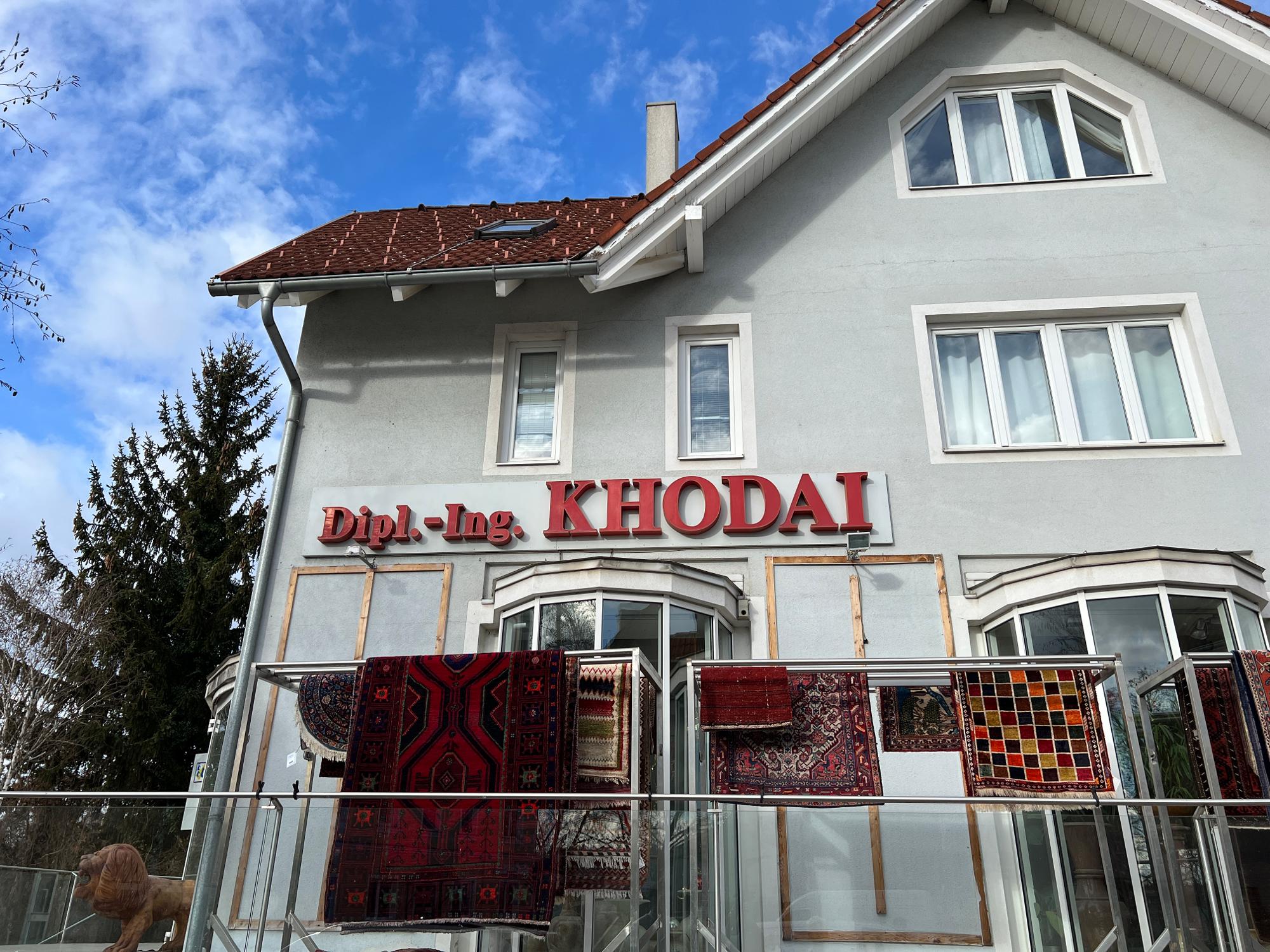 Bild 34 von Teppiche Dipl. Ing. Khodai GmbH - Teppichreinigung