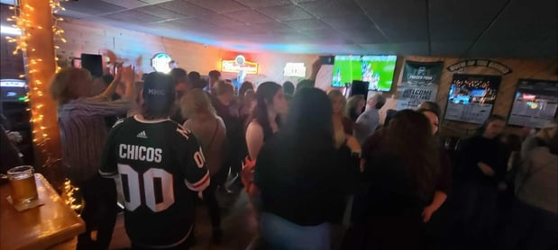 Images Beacon Sports Bar & Grill