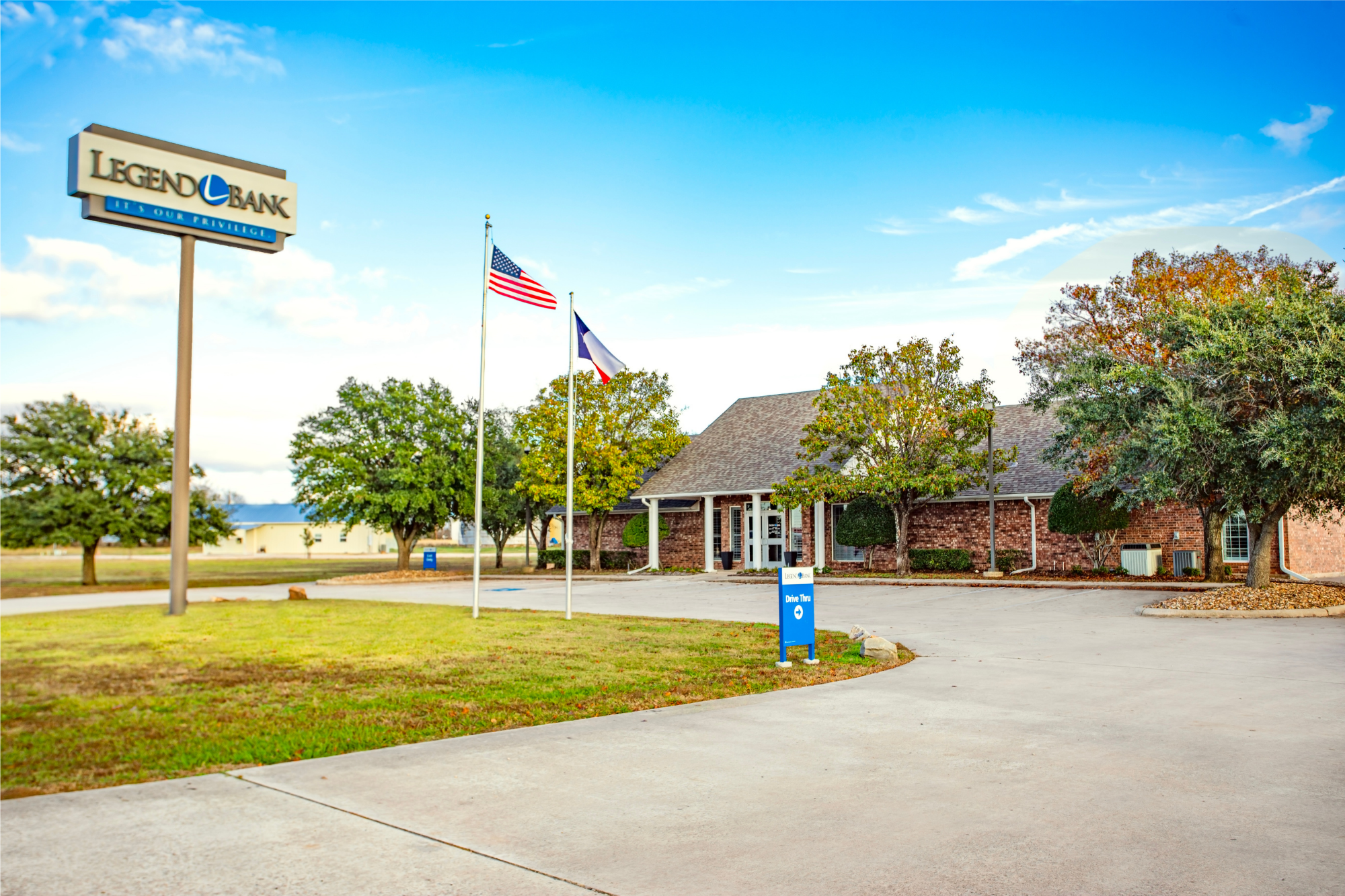 Legend Bank Cooper Image