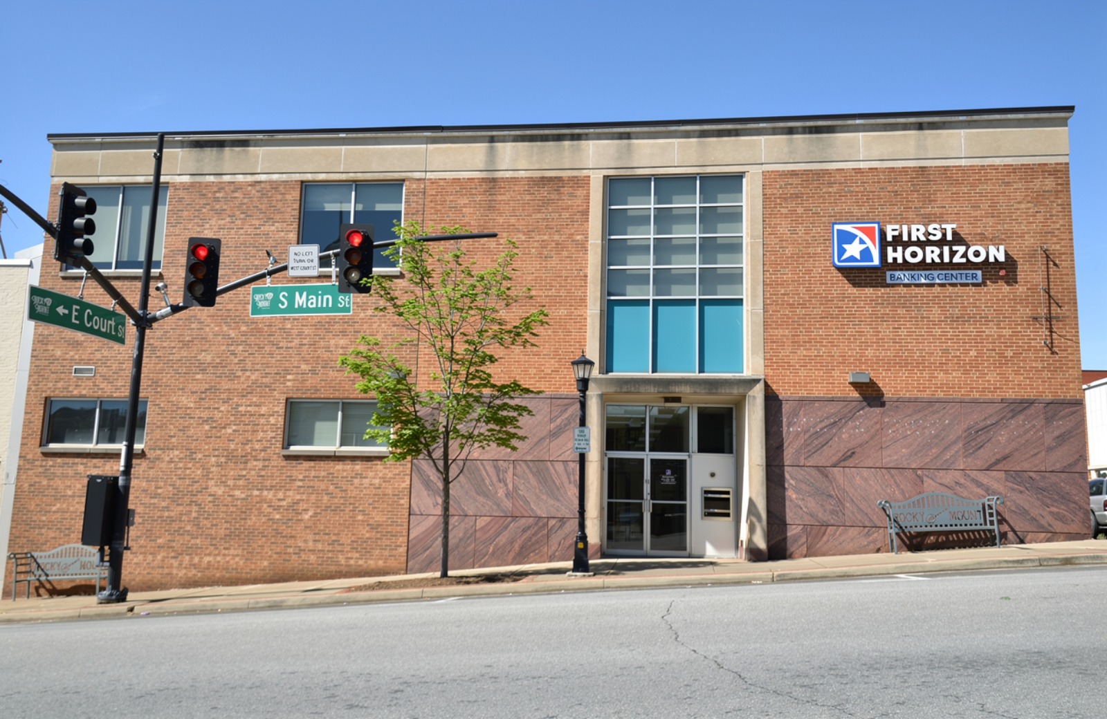 First Horizon Bank - Rocky Mount, VA - S Main St